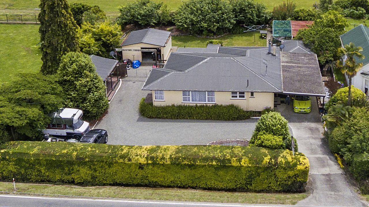 672 Main Road, Riwaka