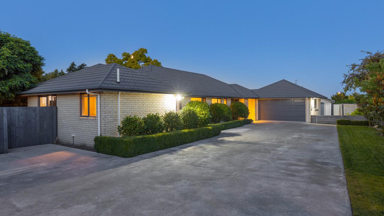 8 Blairich View, Witherlea