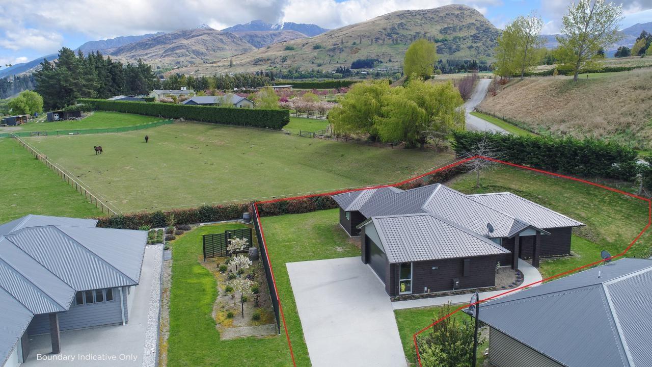 7 Cotswold Court, Shotover Country