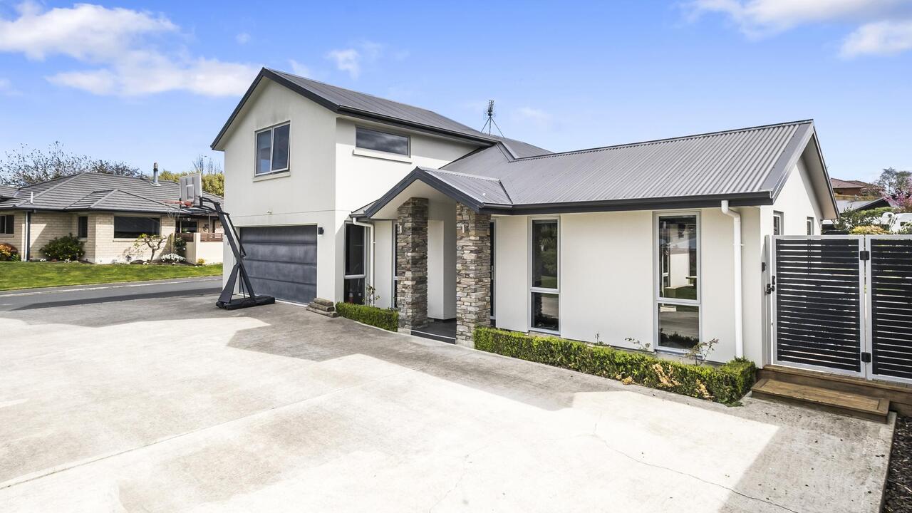 6F Main Road, Fairfield