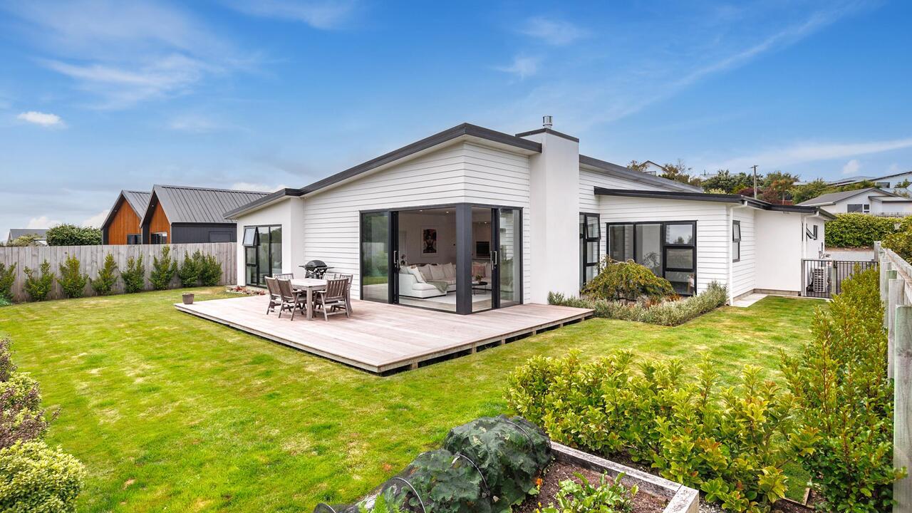 253C Larnach Road, Shiel Hill