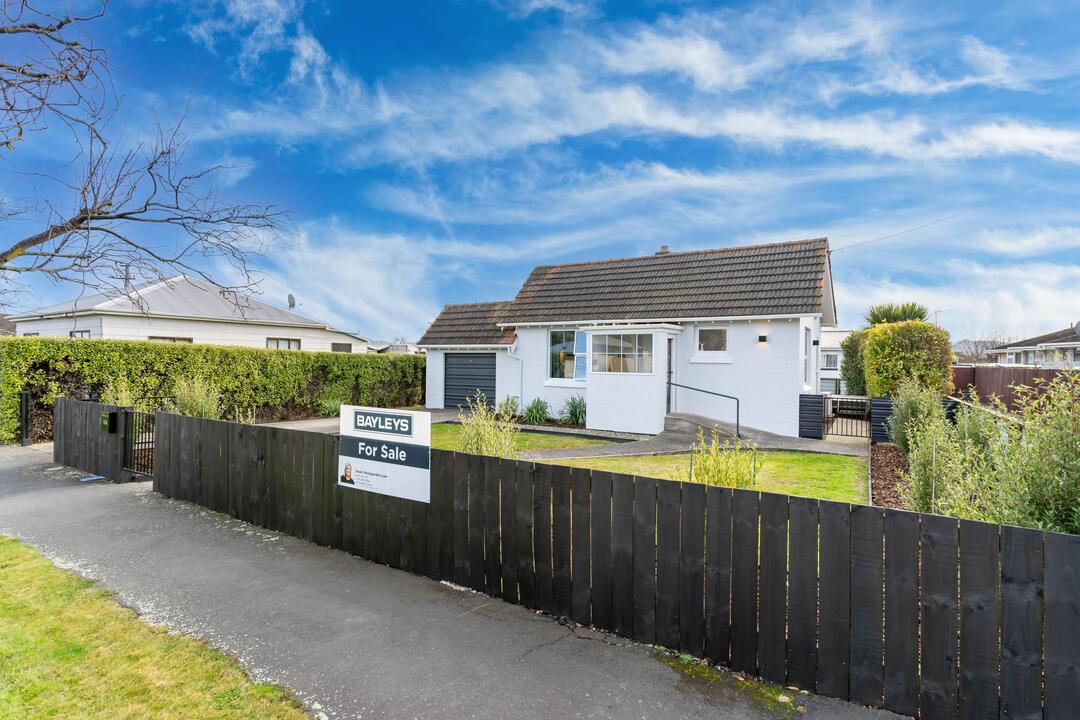 14A Lanark Street, Mosgiel