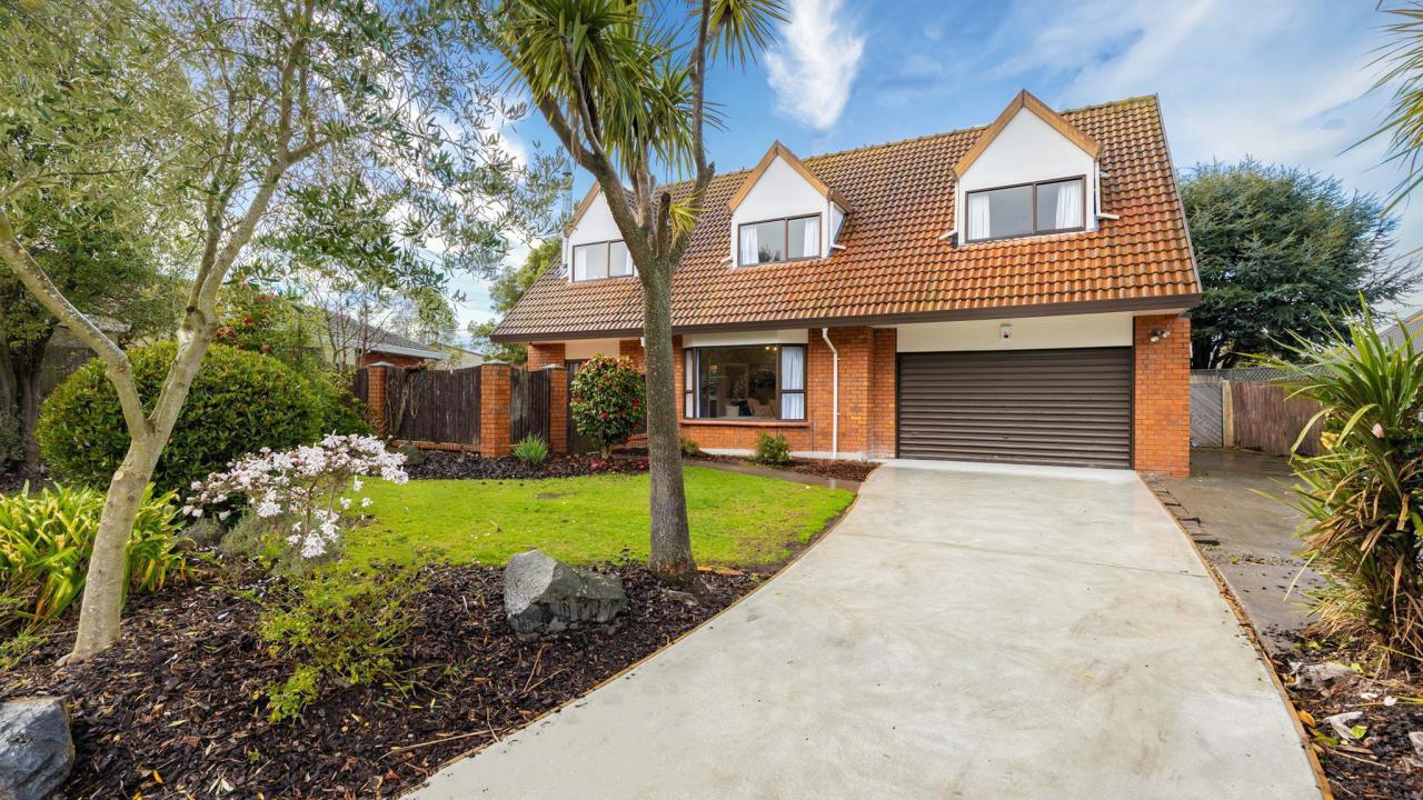 23 Tangmere Place, Burwood
