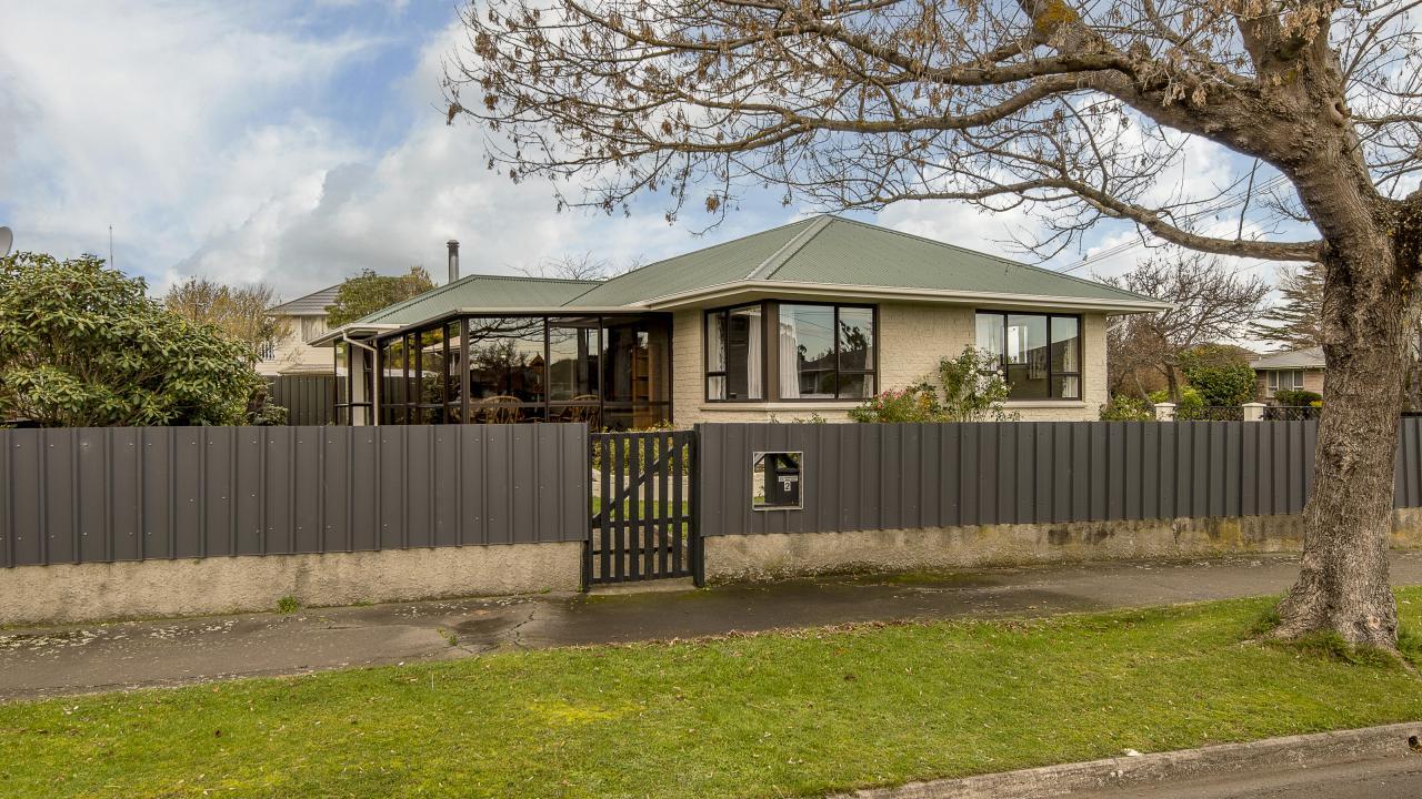 2 Blossomdale Place, Bishopdale