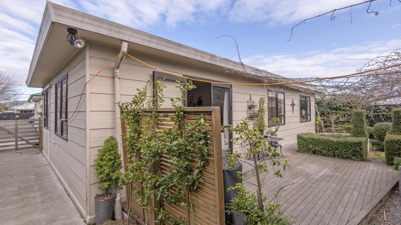 51A St Johns Street, Woolston