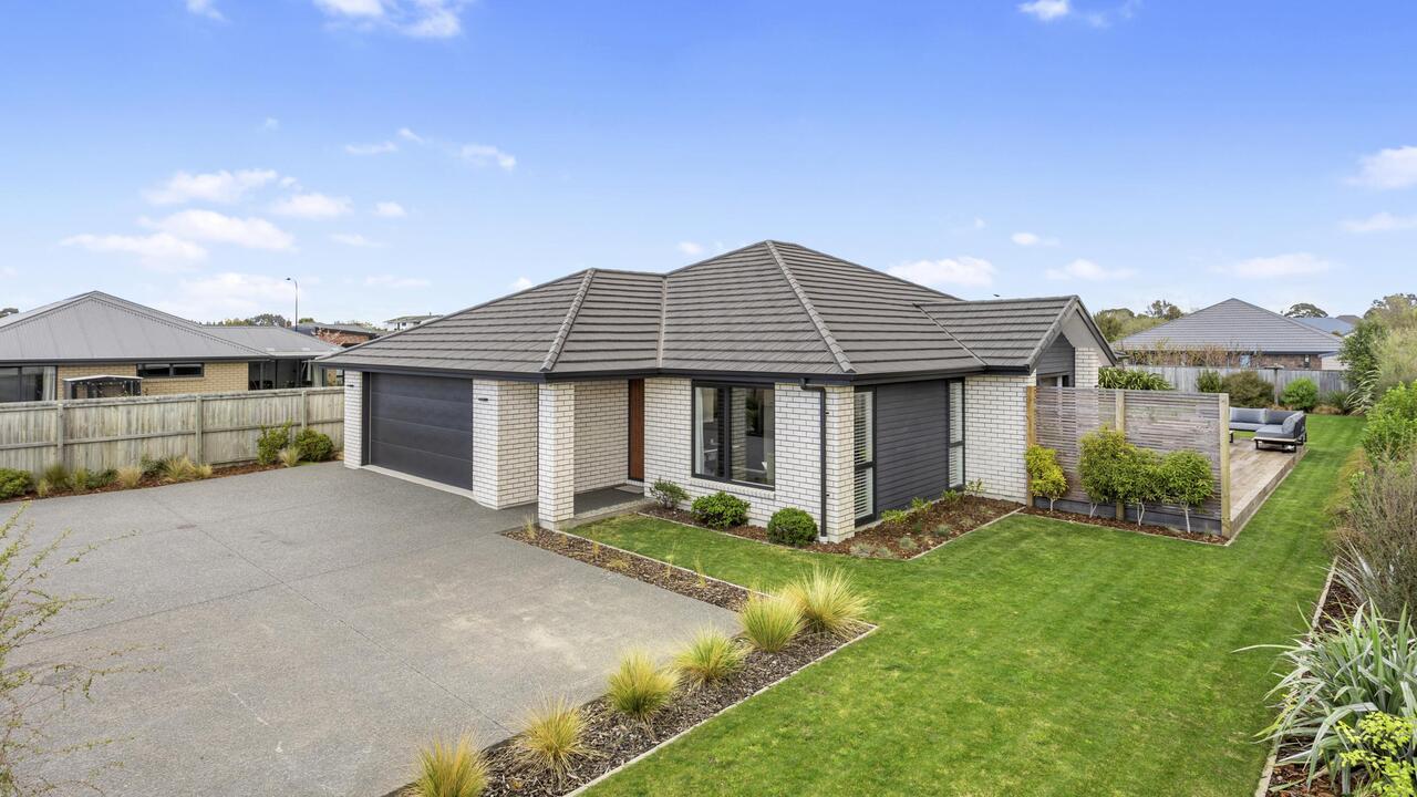 3 Hamlett Drive, Woodend