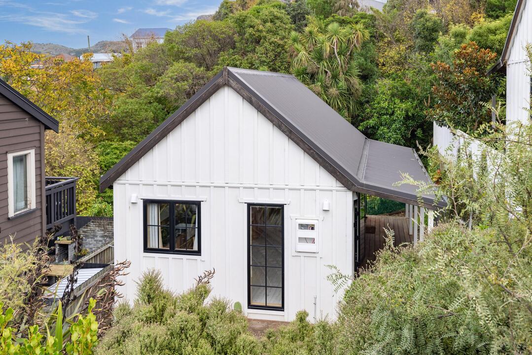 69 Oxford Street, Lyttelton Harbour