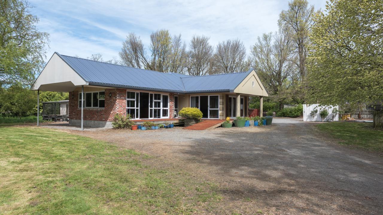 32 Trevors Road, Ashburton