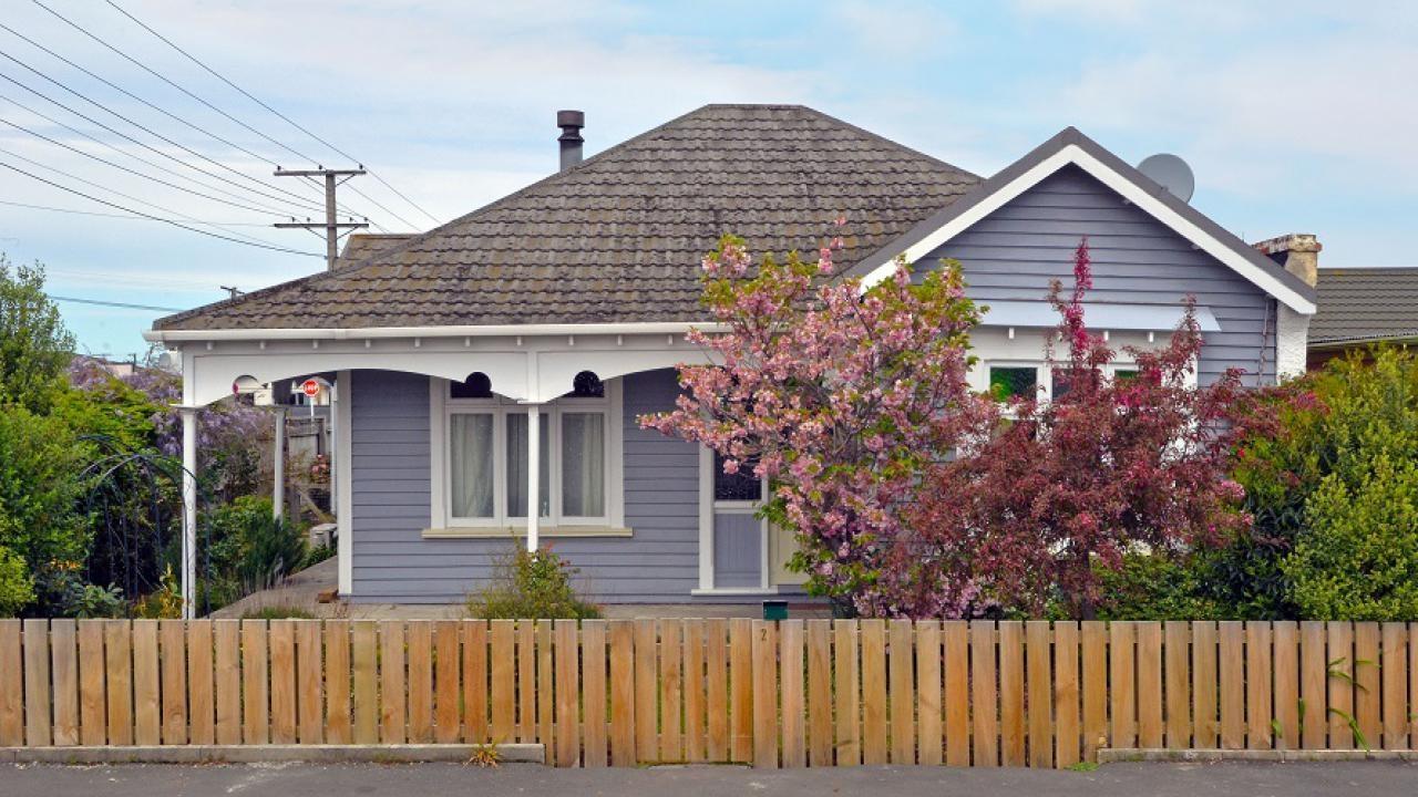 Character Four Bedroom Villa - 2 Fawcett Street, South Dunedin 